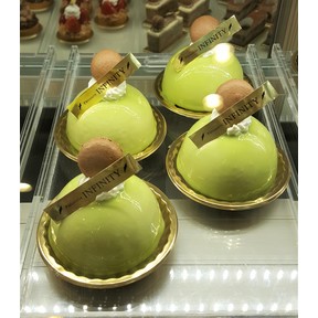 ピスタチオ　パティスリーインフィニティ